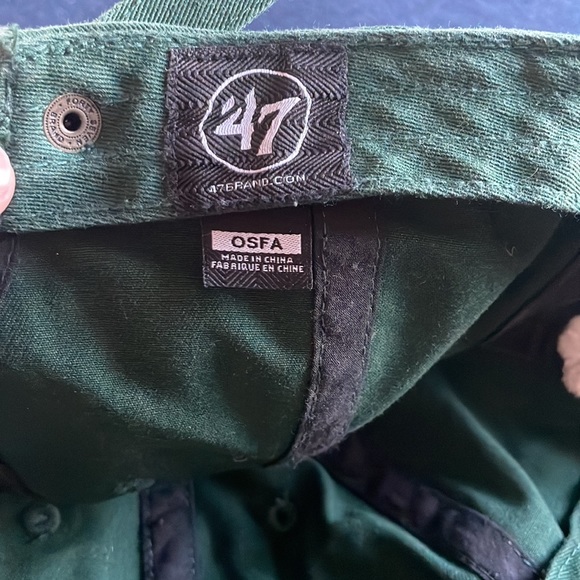 St. Patrick’s Day hat three leaf clover - Picture 3 of 3